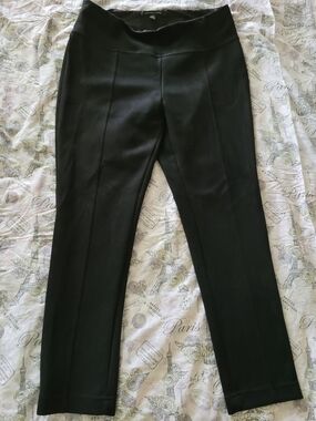 Andrew Marc Black Stretch Ponte Pants